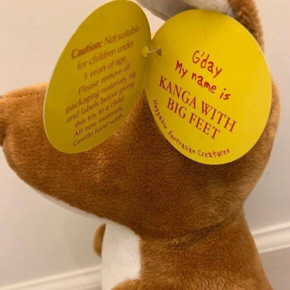 Kanga the Kangaroo from Australia with big feet stuffed animal toy - Picture 3 of 3